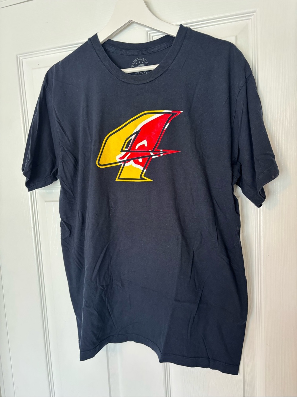 Red Bull Racing Men's Black Short-Sleeve Graphic Tee with Yellow & Red Crest